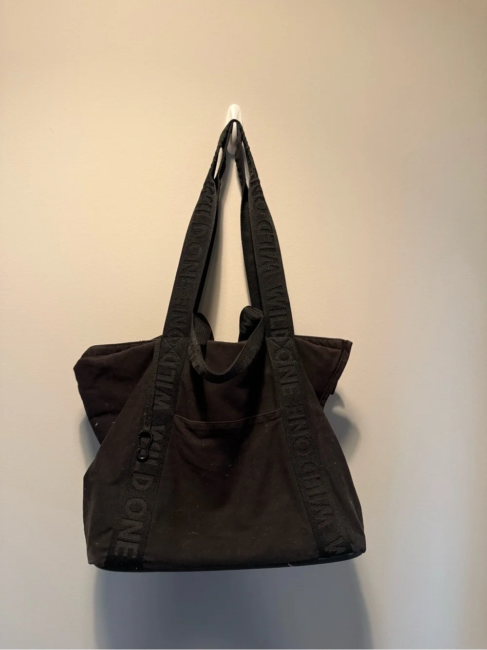 Wild One Black Tote-Style Dog Carrier